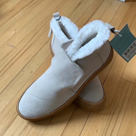 Tom’s women’s booties - Picture 1 of 7